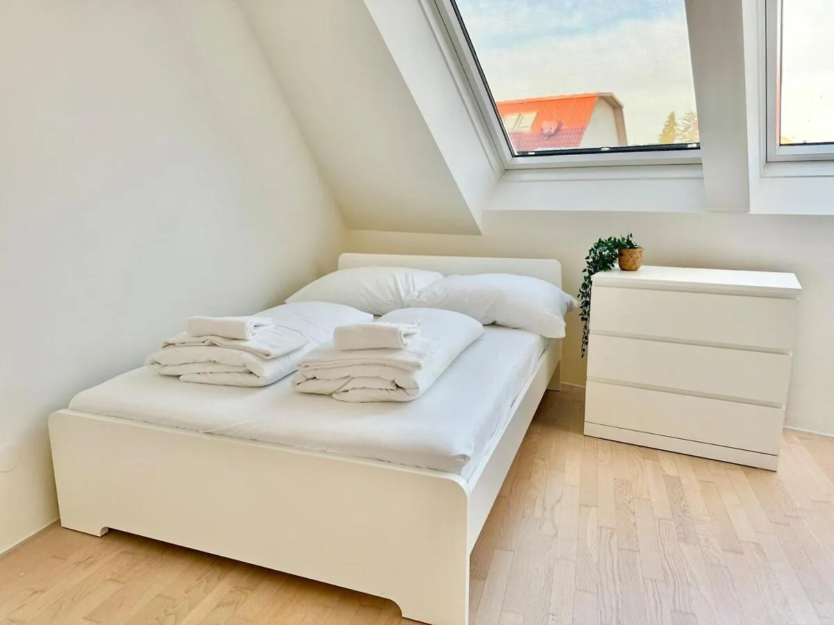 Appartement Modern Maisonette With Garden & Free Parking Vienne